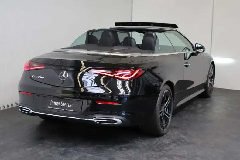 Mercedes-Benz CLE 200 din 2024 cu 4.599 km - oferta MER111140 - foto 3