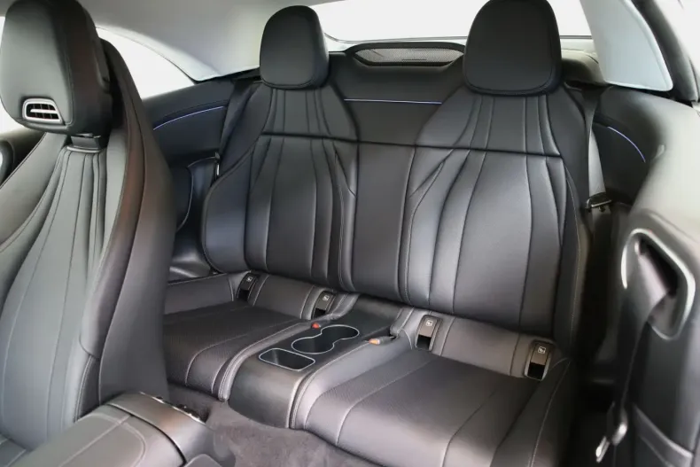 Mercedes-Benz CLE 200 din 2024 cu 4.599 km - oferta MER111140 - foto 15