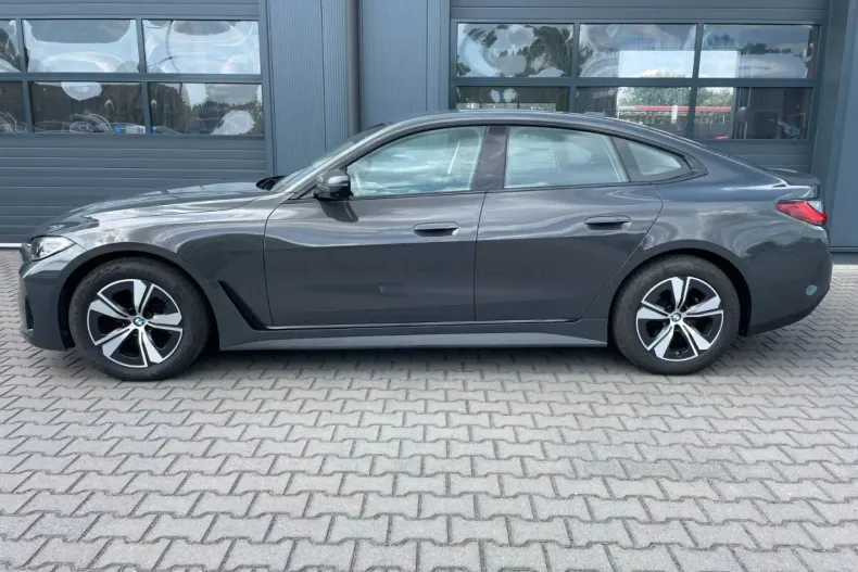 BMW 420 Gran Coupé din 2023 cu 52.900 km - oferta BMW111161 - foto 2