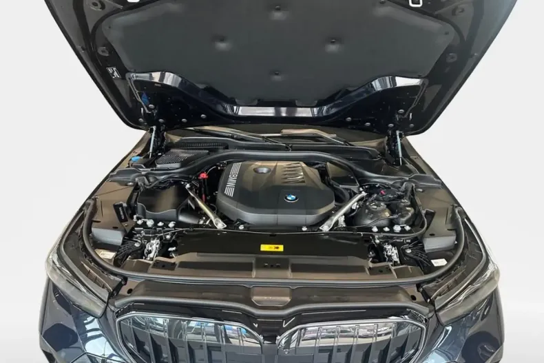 BMW 550 din 2024 cu 2.800 km - oferta BMW111176 - foto 19