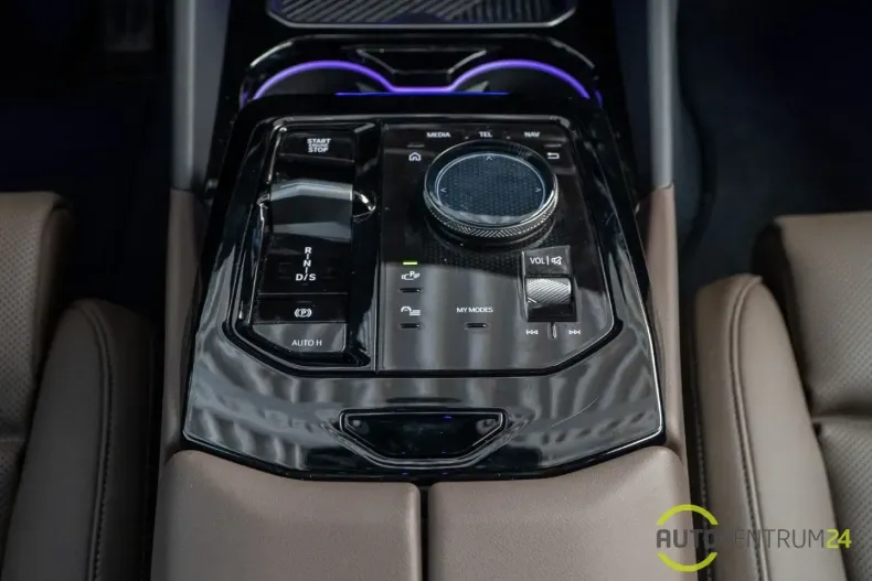 BMW 550 din 2025 cu 27.972 km - oferta BMW111177 - foto 18