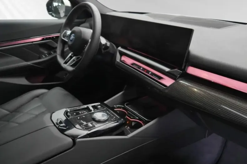 BMW 550 din 2024 cu 14.600 km - oferta BMW111181 - foto 3