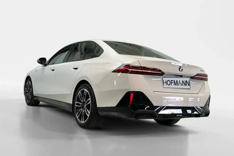 BMW 520 din 2024 cu 15.000 km - oferta BMW111187 - foto 4