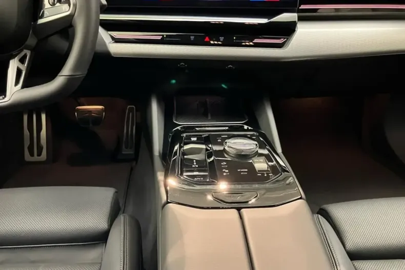 BMW 520 din 2024 cu 15.000 km - oferta BMW111187 - foto 7