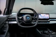 BMW 550 din 2024 cu 27.248 km - oferta BMW111189 - foto 20