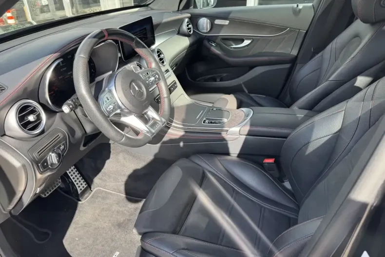 Mercedes-Benz GLC 43 AMG din 2020 cu 99.750 km - oferta MER111201 - foto 4