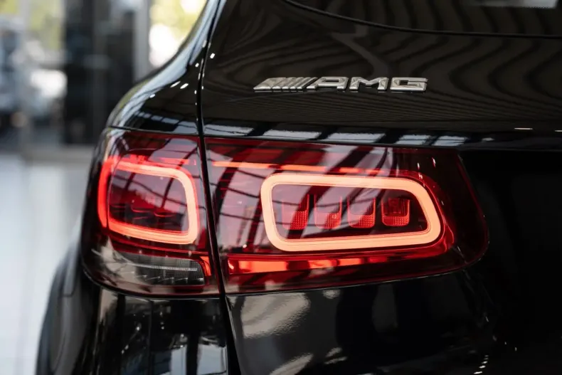 Mercedes-Benz GLC 43 AMG din 2020 cu 78.774 km - oferta MER111204 - foto 12