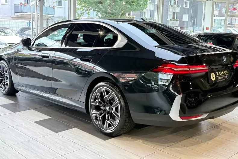 BMW 550 din 2024 cu 23.700 km - oferta BMW111212 - foto 7