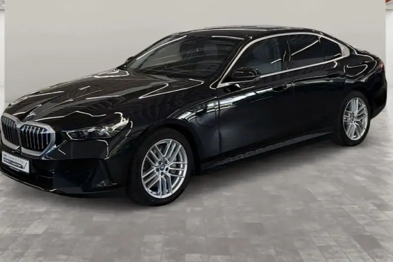 BMW 550 din 2024 cu 26.463 km - oferta BMW111213 - foto 1