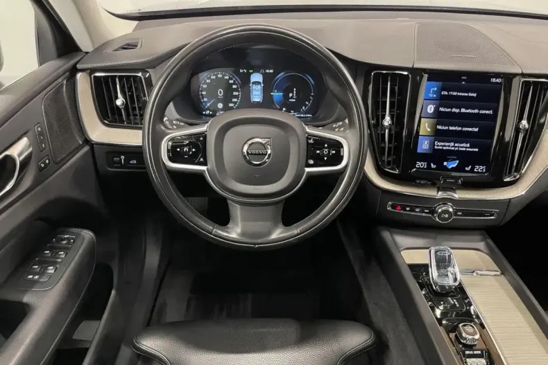 Volvo XC60 din 2021 cu 117.650 km - oferta VOL111223 - foto 6