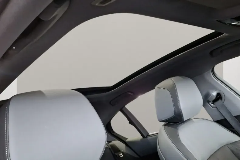 BMW 520 din 2024 cu 16.898 km - oferta BMW111226 - foto 18