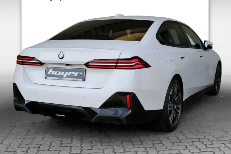 BMW 520 din 2023 cu 57.900 km - oferta BMW111238 - foto 3