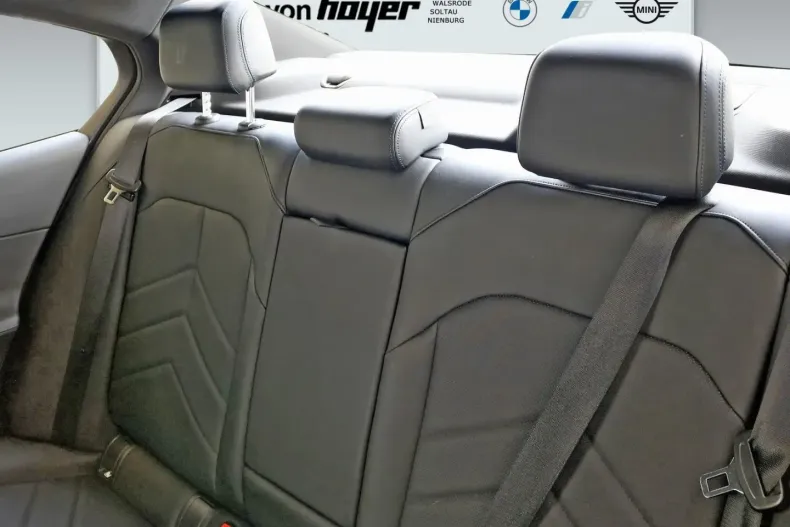 BMW 520 din 2023 cu 57.900 km - oferta BMW111238 - foto 9