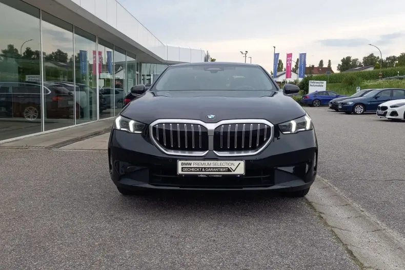 BMW 520 din 2024 cu 21.495 km - oferta BMW111243 - foto 9