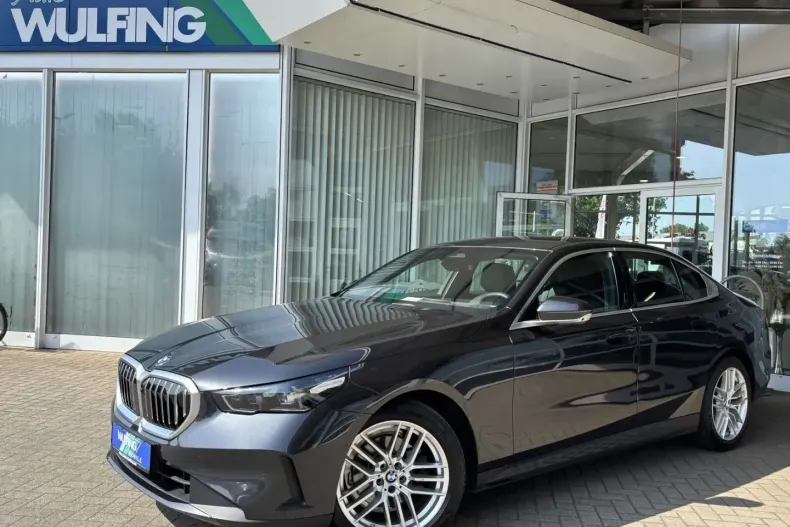 BMW 520 din 2024 cu 19.980 km - oferta BMW111244 - foto 2