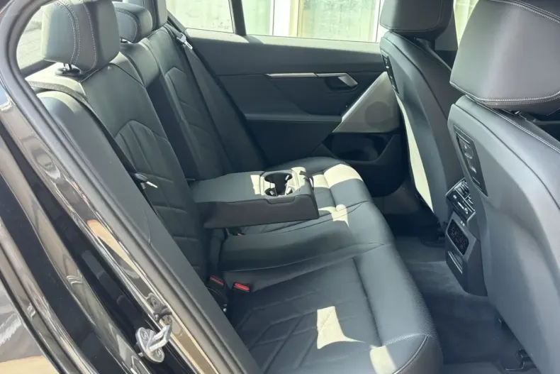 BMW 520 din 2024 cu 19.980 km - oferta BMW111244 - foto 9