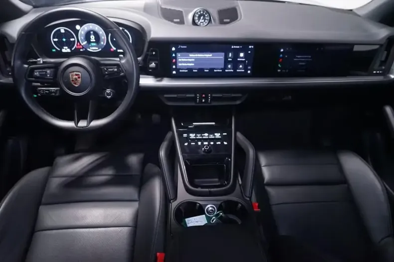 Porsche Cayenne din 2024 cu 14.245 km - oferta POR111272 - foto 11