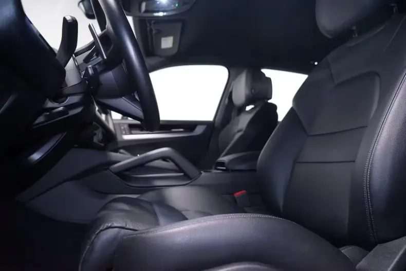 Porsche Cayenne din 2024 cu 14.245 km - oferta POR111272 - foto 12