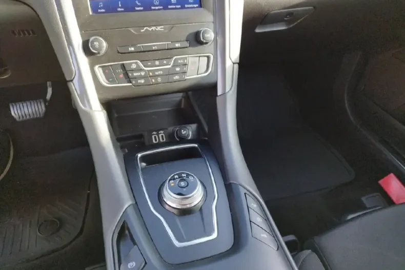 Ford Mondeo din 2021 cu 40.500 km - oferta FOR111282 - foto 13