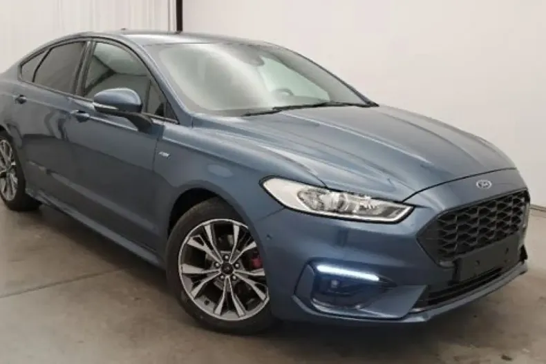 Ford Mondeo din 2021 cu 21.300 km - oferta FOR111285 - foto 3
