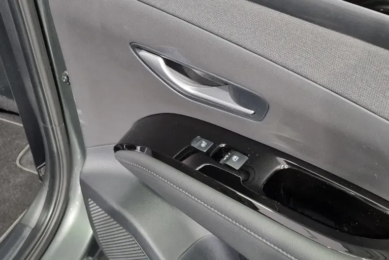 Hyundai TUCSON din 2022 cu 43.503 km - oferta HYU111300 - foto 21