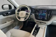 Volvo XC60 din 2022 cu 61.856 km - oferta VOL111306 - foto 13