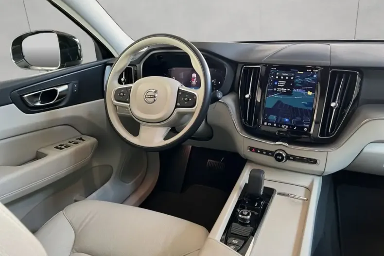 Volvo XC60 din 2022 cu 61.856 km - oferta VOL111306 - foto 13