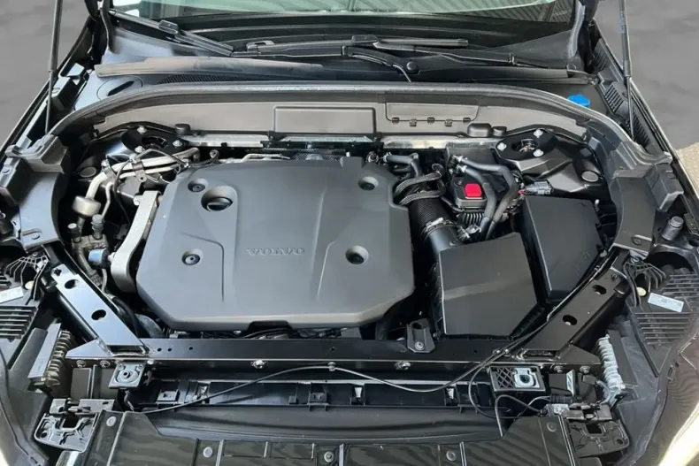 Volvo XC60 din 2022 cu 61.856 km - oferta VOL111306 - foto 23