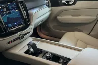 Volvo XC60 din 2022 cu 61.856 km - oferta VOL111306 - foto 26