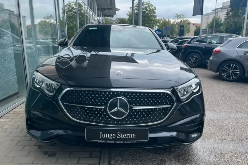 Mercedes-Benz E 200 din 2023 cu 42.371 km - oferta MER111310 - foto 2