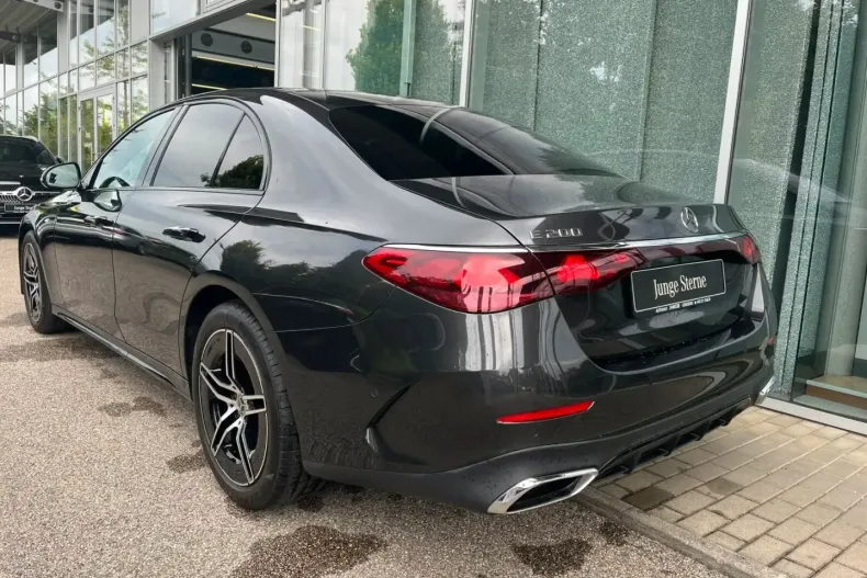 Mercedes-Benz E 200 din 2023 cu 42.371 km - oferta MER111310 - foto 6