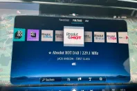 Mercedes-Benz E 200 din 2023 cu 42.371 km - oferta MER111310 - foto 24