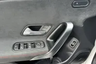 Mercedes-Benz CLA 200 din 2023 cu 68.695 km - oferta MER111314 - foto 14