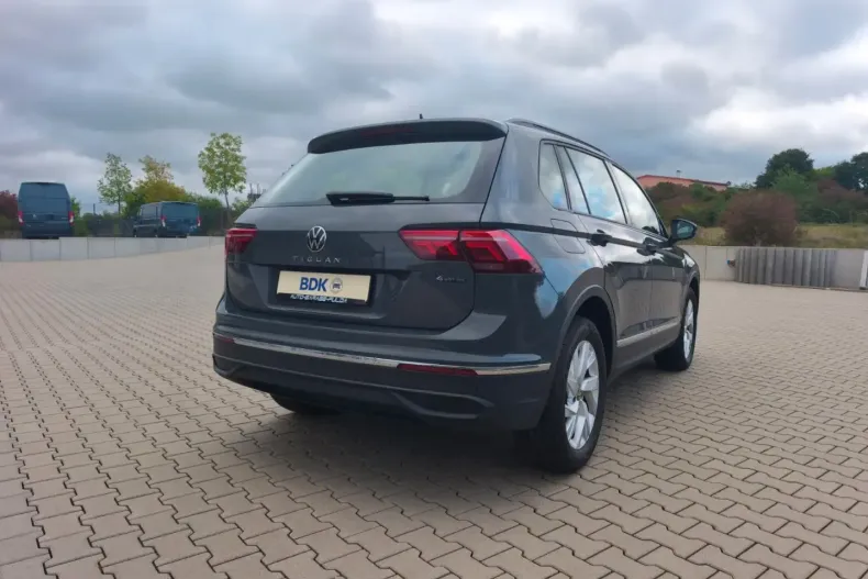 Volkswagen Tiguan din 2021 cu 79.500 km - oferta VOL111323 - foto 5