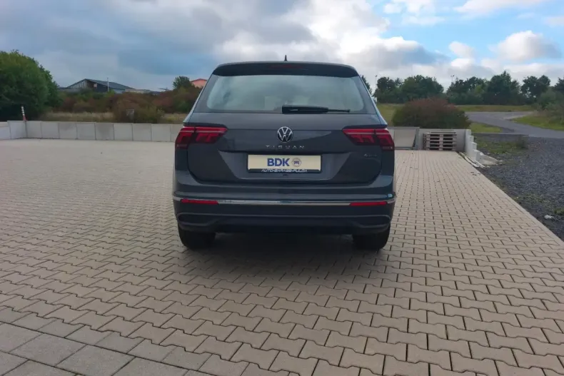 Volkswagen Tiguan din 2021 cu 79.500 km - oferta VOL111323 - foto 6
