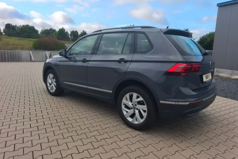 Volkswagen Tiguan din 2021 cu 79.500 km - oferta VOL111323 - foto 7