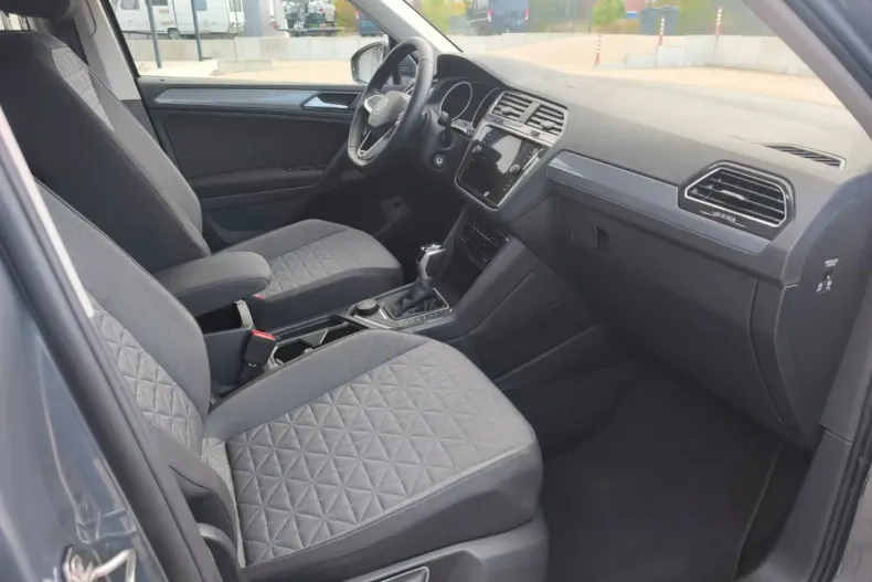 Volkswagen Tiguan din 2021 cu 79.500 km - oferta VOL111323 - foto 11