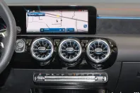 Mercedes-Benz CLA 200 din 2024 cu 5.000 km - oferta MER111324 - foto 22