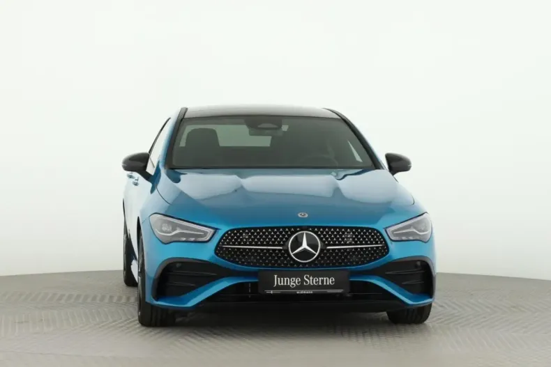 Mercedes-Benz CLA 200 din 2024 cu 6.529 km - oferta MER111325 - foto 3