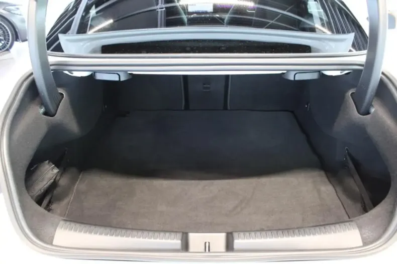 Mercedes-Benz CLA 200 din 2024 cu 22.464 km - oferta MER111326 - foto 14