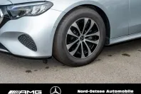 Mercedes-Benz E 220 din 2024 cu 8.634 km - oferta MER111332 - foto 2