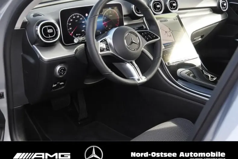 Mercedes-Benz C 180 din 2024 cu 3.184 km - oferta MER111346 - foto 7