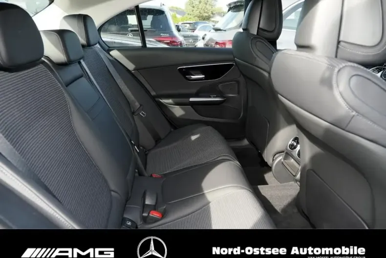 Mercedes-Benz C 180 din 2024 cu 3.184 km - oferta MER111346 - foto 12
