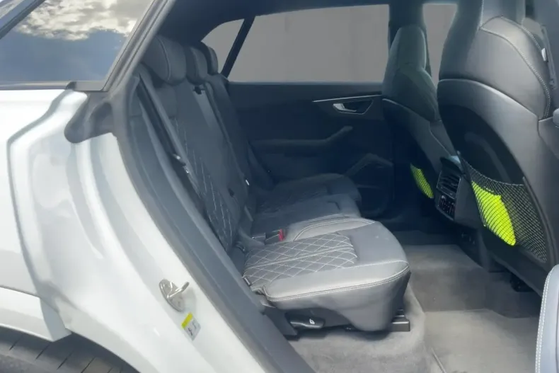 Audi SQ8 din 2024 cu 15.421 km - oferta AUD111354 - foto 12