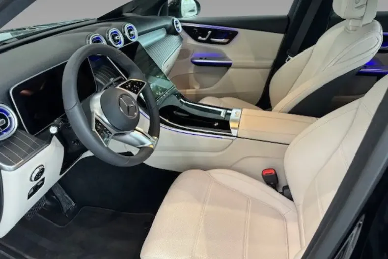 Mercedes-Benz GLC 220 din 2024 cu 8.910 km - oferta MER111389 - foto 7