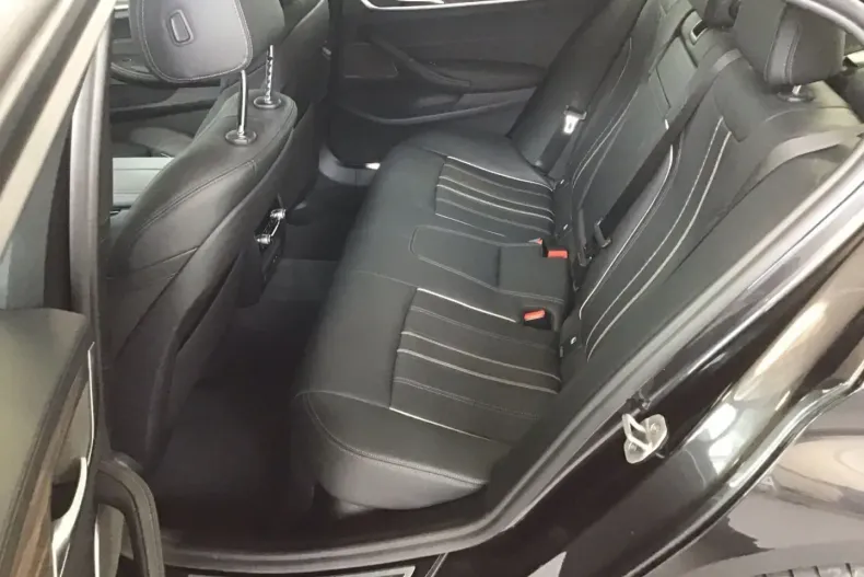 BMW 545 din 2022 cu 53.199 km - oferta BMW111399 - foto 11