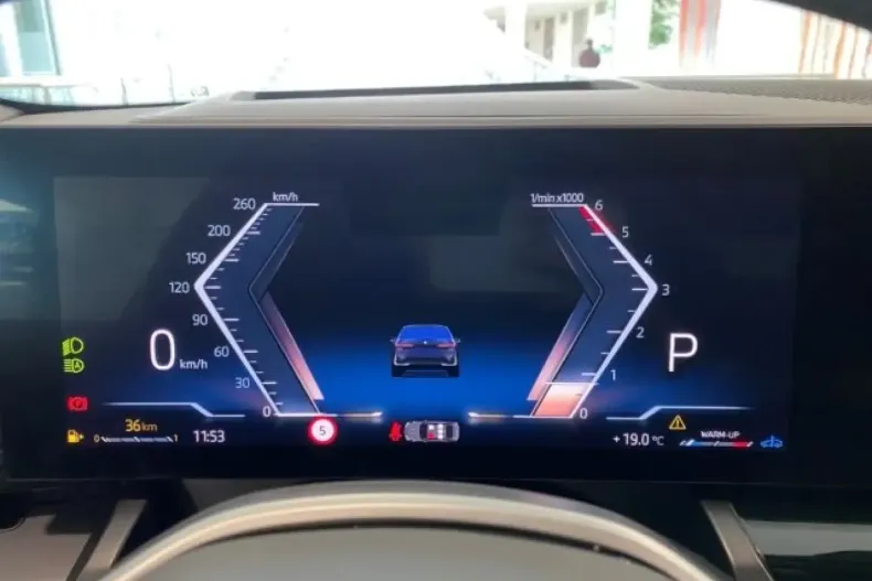 BMW 520 din 2024 cu 30.600 km - oferta BMW111401 - foto 11