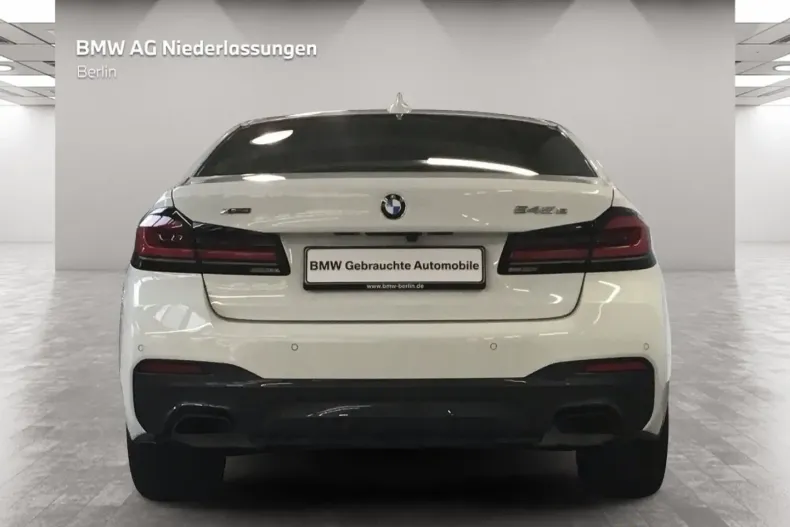 BMW 545 din 2021 cu 34.361 km - oferta BMW111406 - foto 5