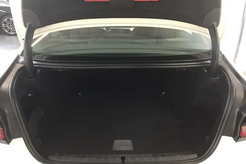 BMW 545 din 2021 cu 34.361 km - oferta BMW111406 - foto 12