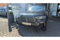 BMW X7 M50 din 2022 cu 55.980 km - oferta BMW111415 - foto 1